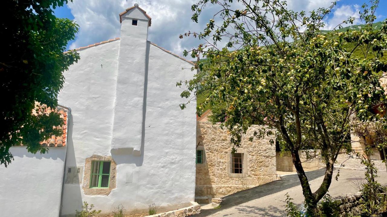 Hotel Village Balatura - Exclusive Veggie Tribalj  Экстерьер фото
